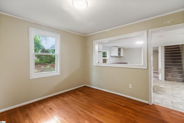 252 N Suber Road, Greer, SC 29651