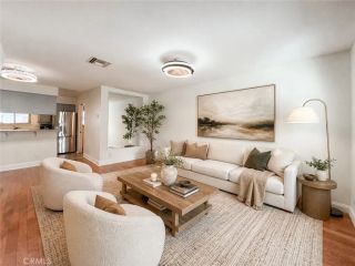 22131 N Oxnard Street A, Woodland Hills, CA 91367