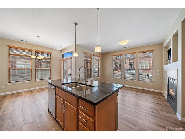 8946 E Nichols Pl, Englewood, CO 80112