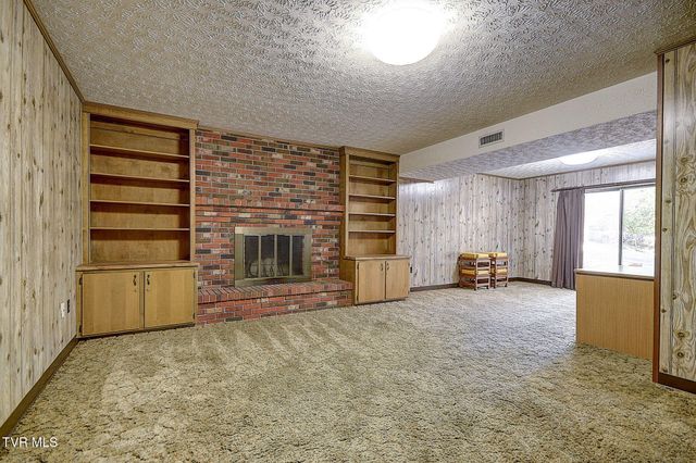 2301 Norwich Place, Kingsport, TN 37660