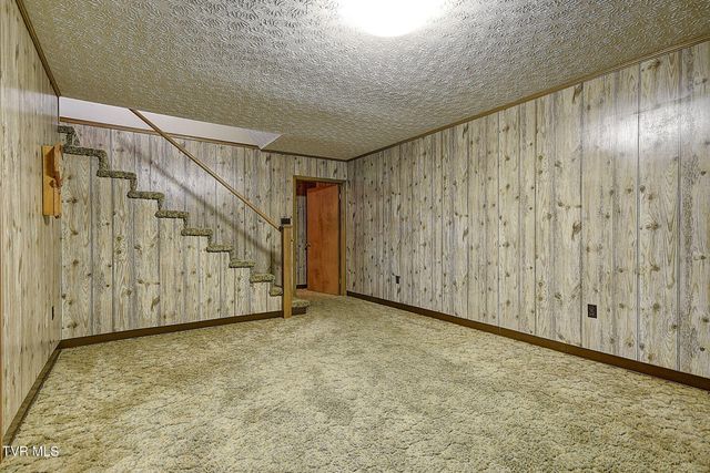 2301 Norwich Place, Kingsport, TN 37660
