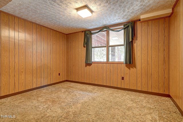2301 Norwich Place, Kingsport, TN 37660