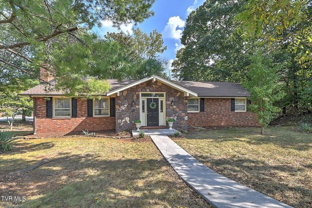 2301 Norwich Place, Kingsport, TN 37660
