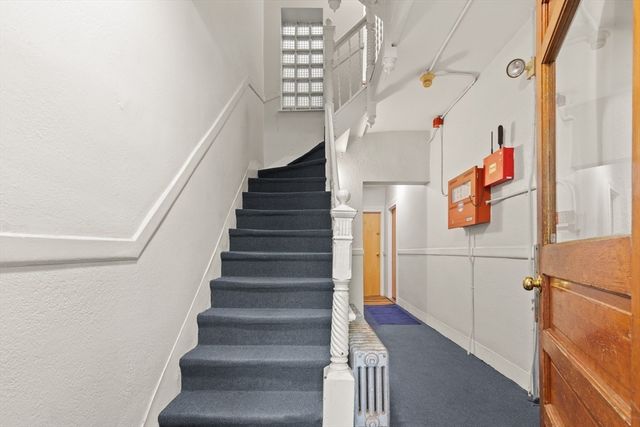 78 Phillips St 3, Boston, MA 02114
