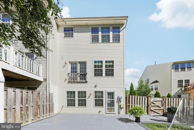 255 WOODSTREAM BLVD, Stafford, VA 22556