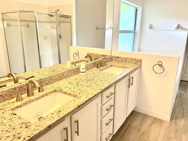 2549 SE Tiger Avenue, Port St Lucie, FL 34952