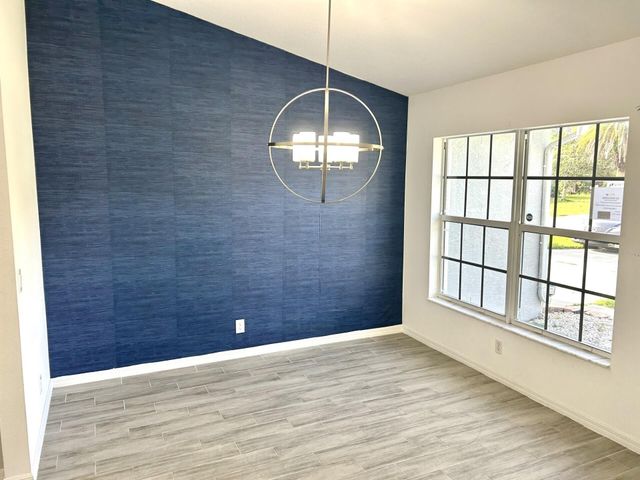 2549 SE Tiger Avenue, Port St Lucie, FL 34952