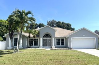 2549 SE Tiger Avenue, Port St Lucie, FL 34952