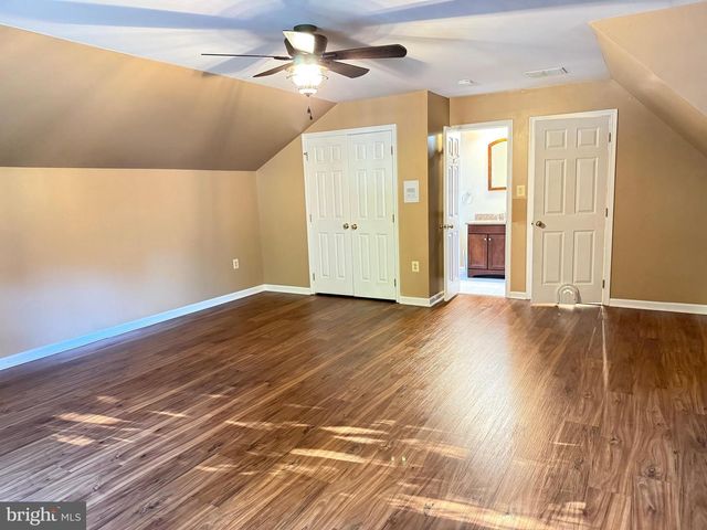 8069 ALEXANDER PL, La Plata, MD 20646