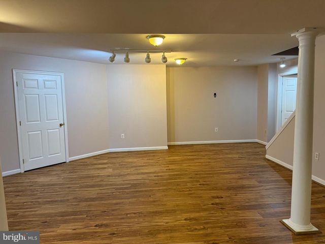 8069 ALEXANDER PL, La Plata, MD 20646