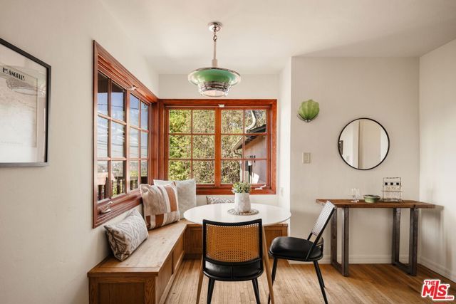 4172 Sea View Lane, Los Angeles, CA 90065