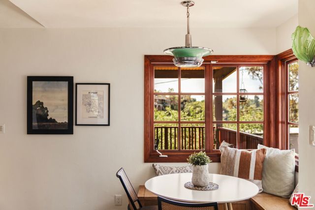 4172 Sea View Lane, Los Angeles, CA 90065