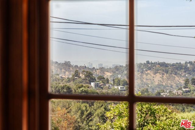 4172 Sea View Lane, Los Angeles, CA 90065