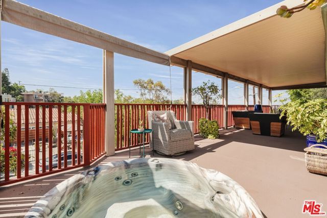 4172 Sea View Lane, Los Angeles, CA 90065