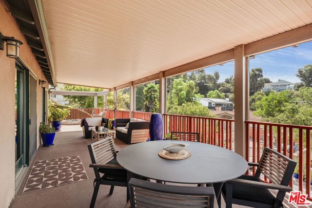 4172 Sea View Lane, Los Angeles, CA 90065