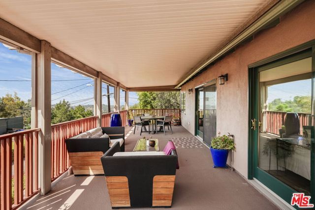4172 Sea View Lane, Los Angeles, CA 90065
