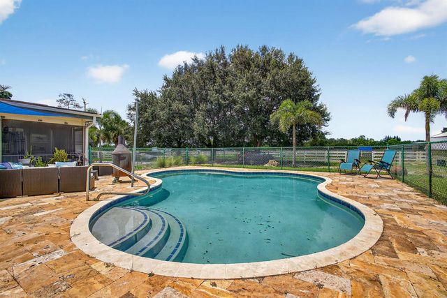 14095 Biddex Road, Loxahatchee, FL 33470