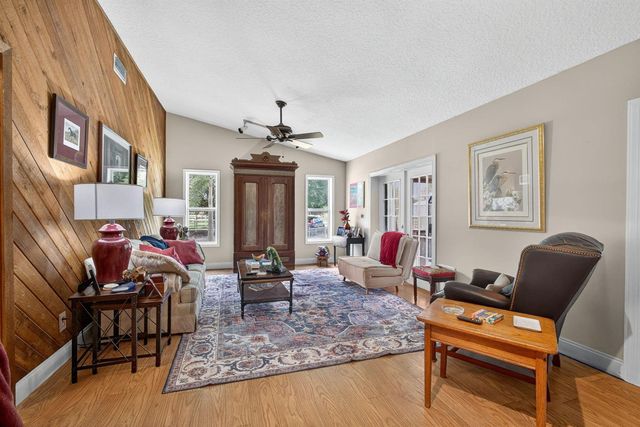 14095 Biddex Road, Loxahatchee, FL 33470