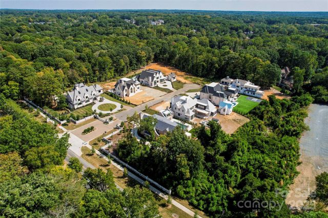 8023 Litaker Manor Court, Charlotte, NC 28270