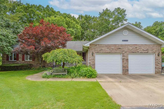 1221 Bridge Park Drive, Alton, IL 62002
