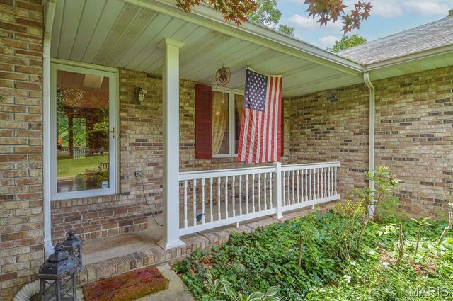1221 Bridge Park Drive, Alton, IL 62002