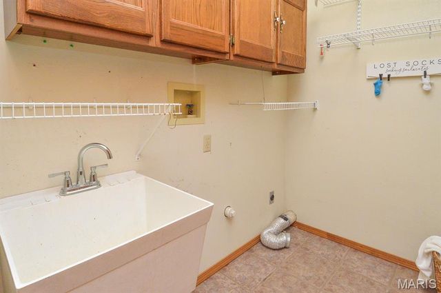 1221 Bridge Park Drive, Alton, IL 62002
