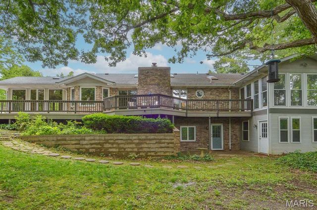 1221 Bridge Park Drive, Alton, IL 62002