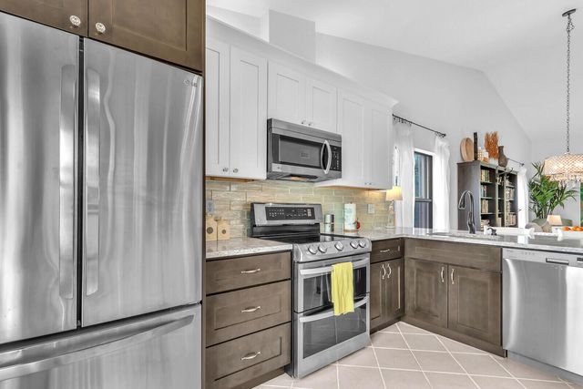 7655 SE Sugar Sand Circle, Hobe Sound, FL 33455
