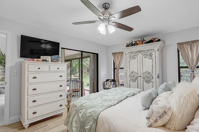7655 SE Sugar Sand Circle, Hobe Sound, FL 33455