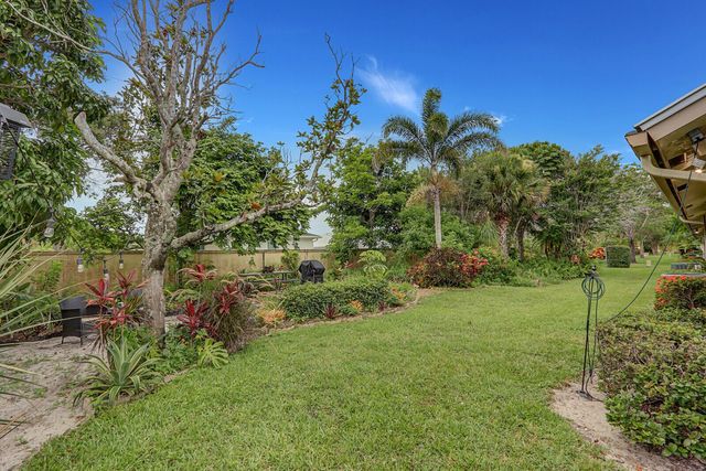 7655 SE Sugar Sand Circle, Hobe Sound, FL 33455