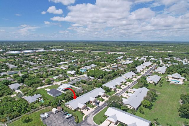7655 SE Sugar Sand Circle, Hobe Sound, FL 33455