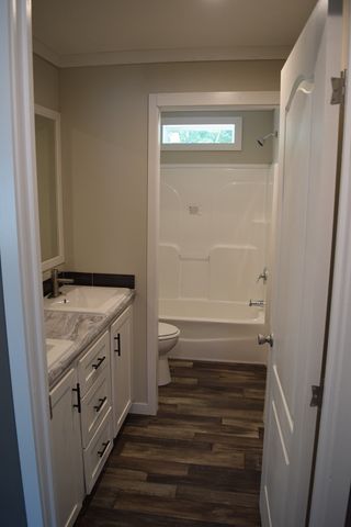 2166 Shrum Cemetery Rd, Westmoreland, TN 37186