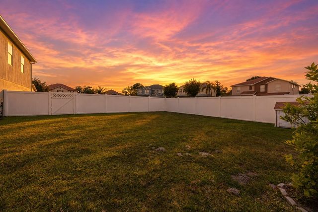 831 NEPTUNE POINTE LANE, Kissimmee, FL 34744
