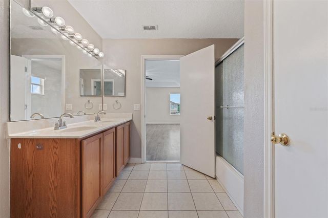 831 NEPTUNE POINTE LANE, Kissimmee, FL 34744