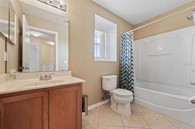 831 NEPTUNE POINTE LANE, Kissimmee, FL 34744