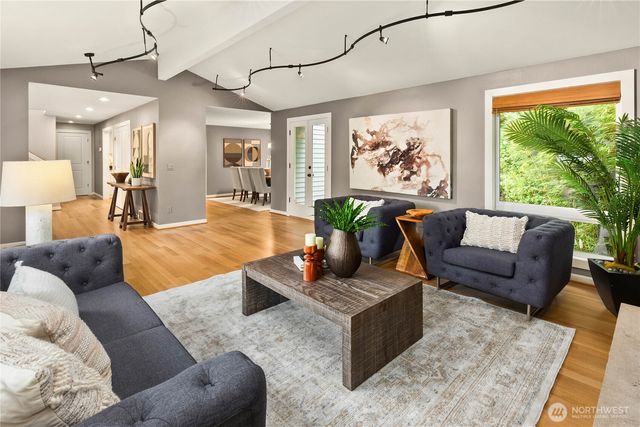 7803 89th Place SE, Mercer Island, WA 98040