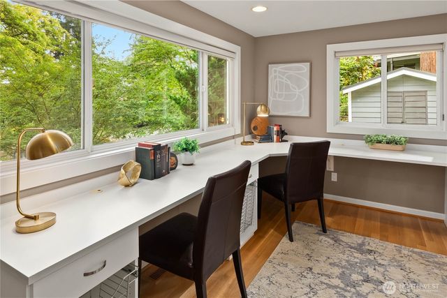 7803 89th Place SE, Mercer Island, WA 98040