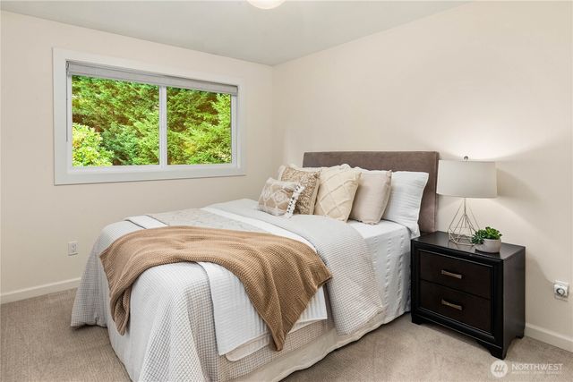 7803 89th Place SE, Mercer Island, WA 98040