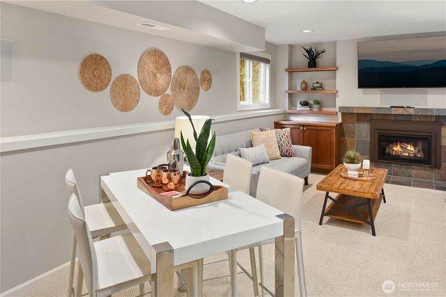 7803 89th Place SE, Mercer Island, WA 98040