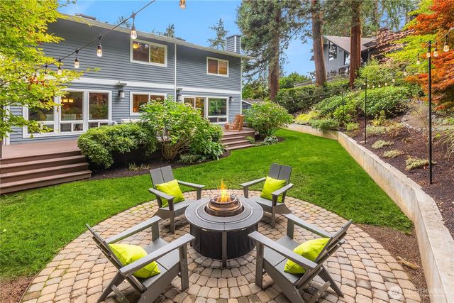 7803 89th Place SE, Mercer Island, WA 98040