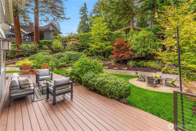 7803 89th Place SE, Mercer Island, WA 98040