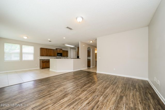 1550 CARPATHIAN Drive, Jacksonville, FL 32218