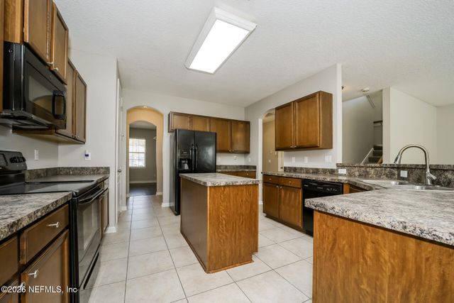 1550 CARPATHIAN Drive, Jacksonville, FL 32218