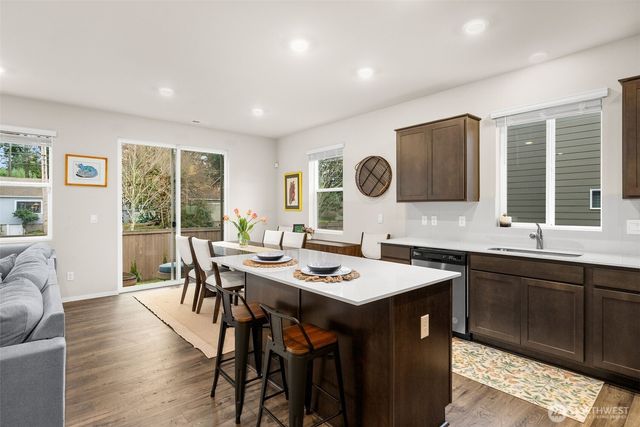 6442 Langley Avenue NE, Bremerton, WA 98311