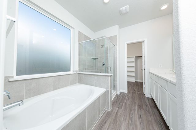 3001 Bristlegrass Street, Brookshire, TX 77423