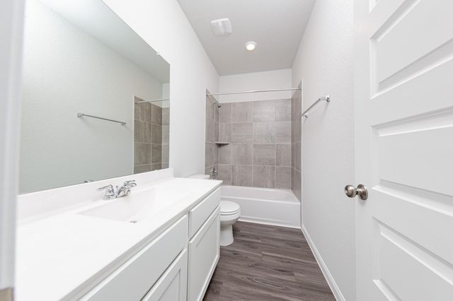 3001 Bristlegrass Street, Brookshire, TX 77423