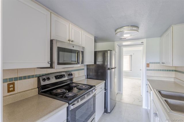 2525 S Dayton Way 1301, Denver, CO 80231