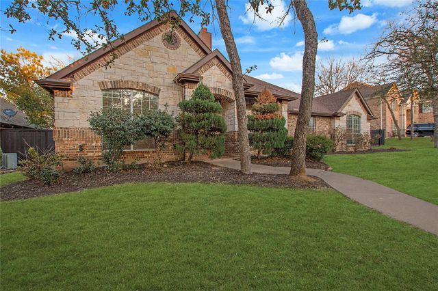 12416 Water Oak Drive, Fort Worth, TX 76244