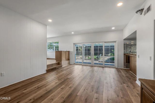 327 Bethany Street, Thousand Oaks, CA 91360