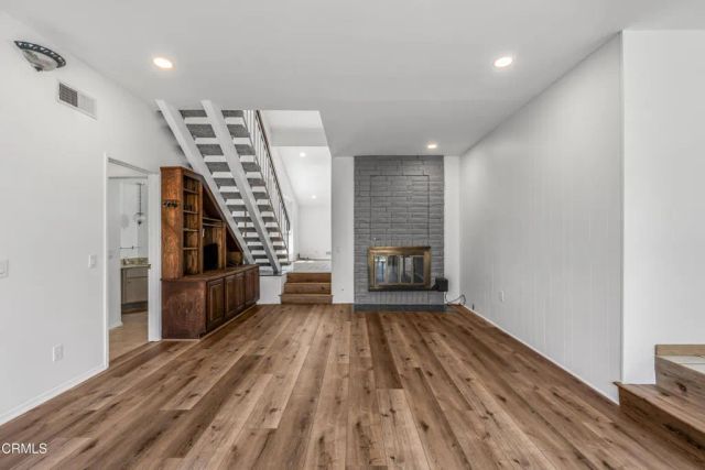 327 Bethany Street, Thousand Oaks, CA 91360